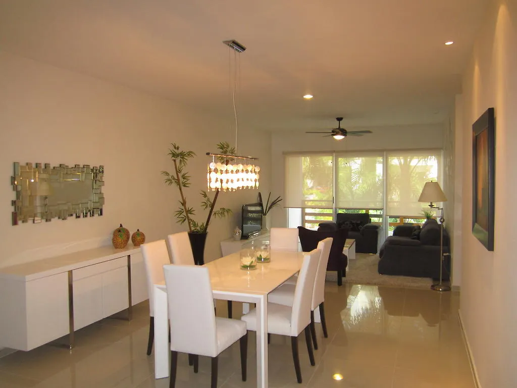 Hotel Sabbia Playa Del Carmen México